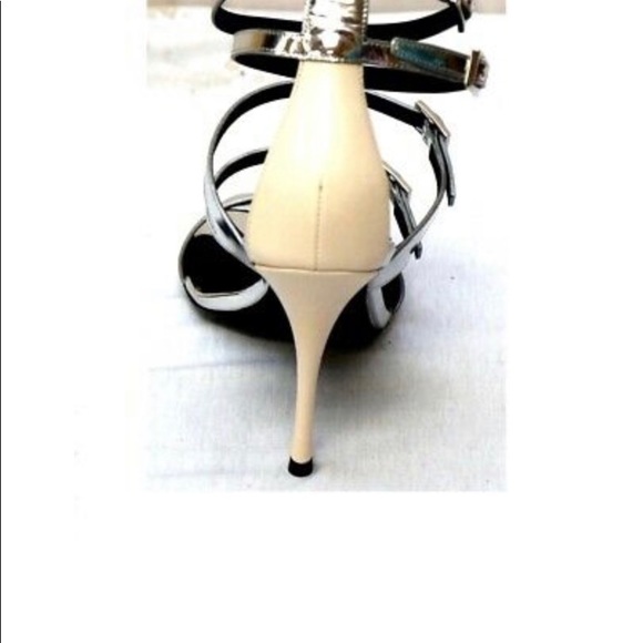 Roger Vivier Women Sandals In Silver High Hills - Picture 5 of 7